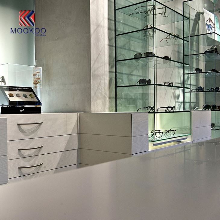 Sunglass Store Glass Vitrine Display Cabinet